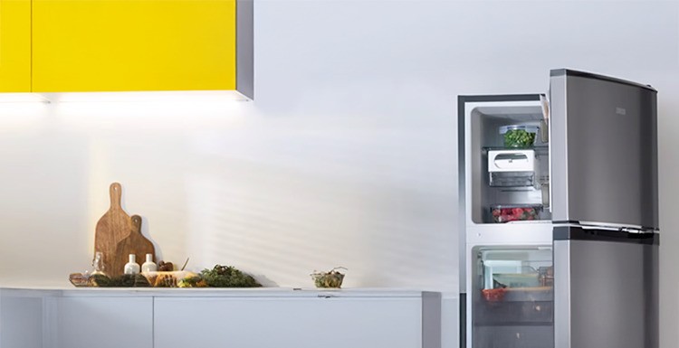 كيفية تنظيف الثلاجة بسهولة في 7 خطوات
